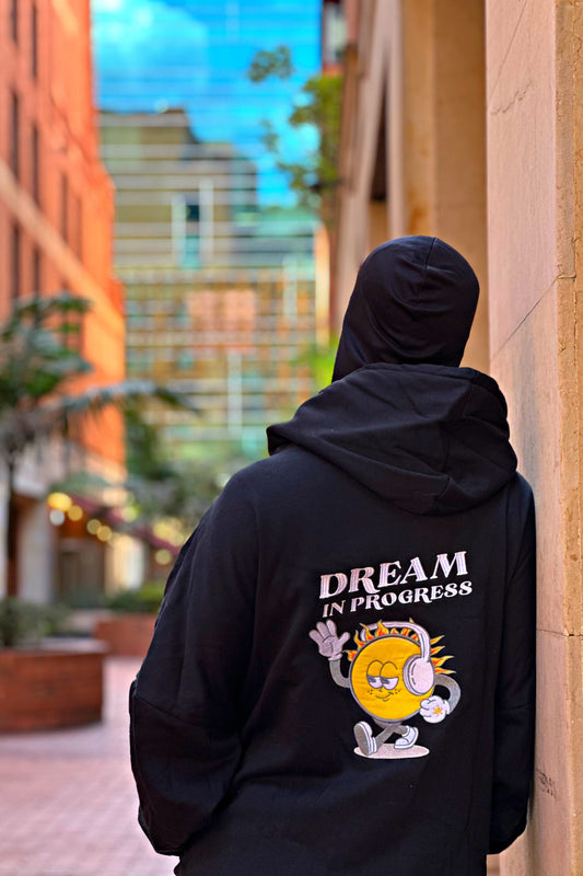 Boxy fit Hoodie "Dream In Progress"